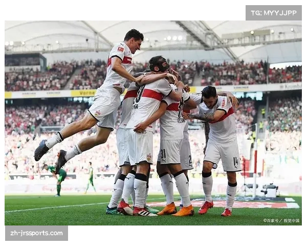 赛前发布会：沃尔夫斯堡主帅强调将针对拜仁防线弱点部署